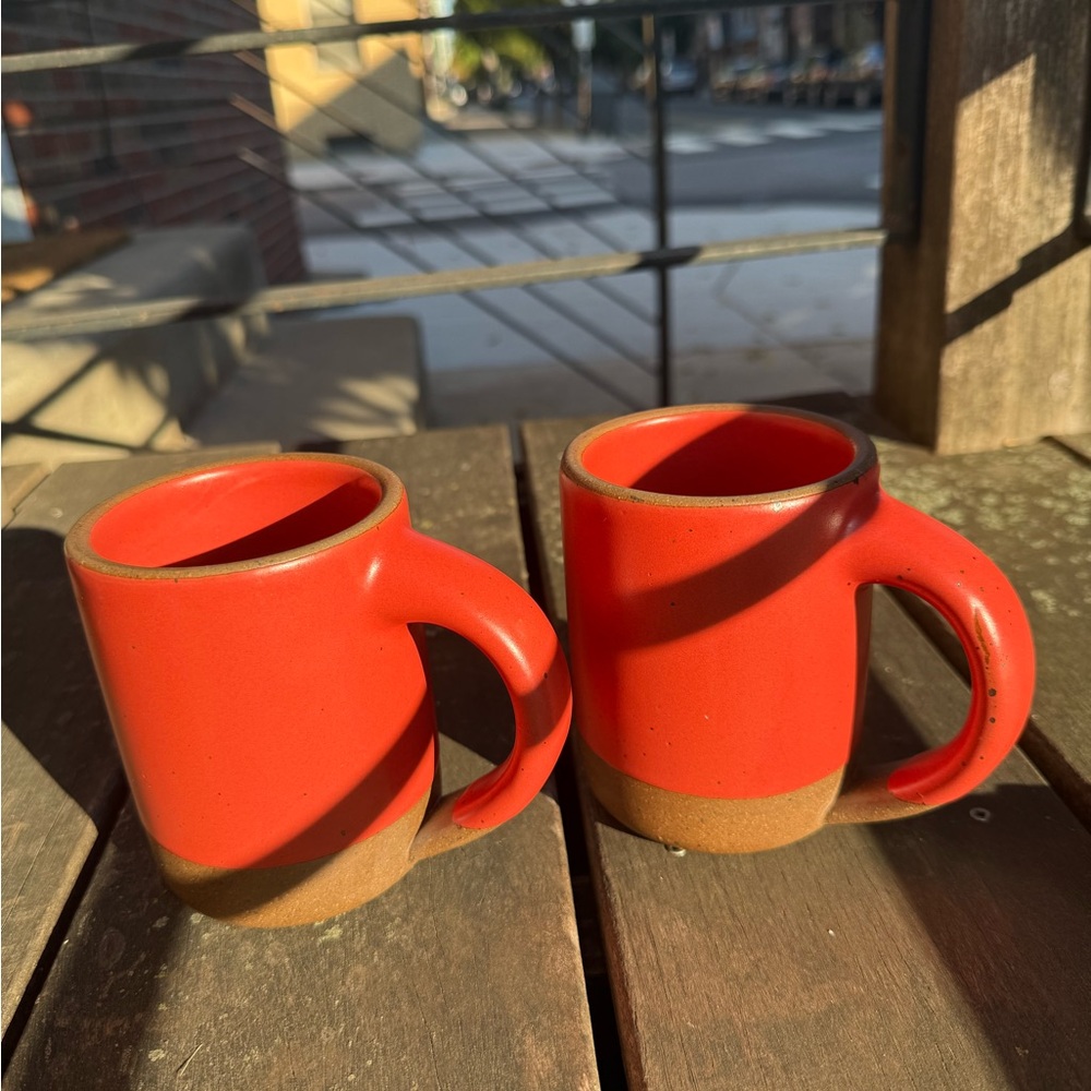 East Fork Mug in Henri’s Red - 1st - Picture 5 of 5